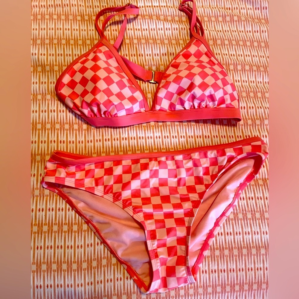 NWOT Large Kona Sol Bikini